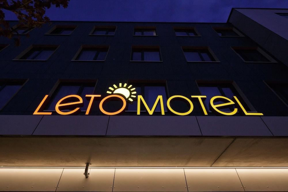 B&B Hotel Muenchen-Olympiapark Exterior photo